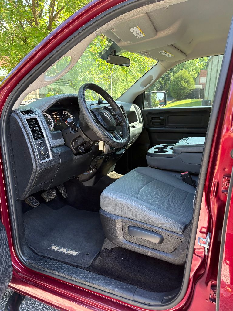2017 RAM Ram 1500 Pickup Tradesman - Photo 11