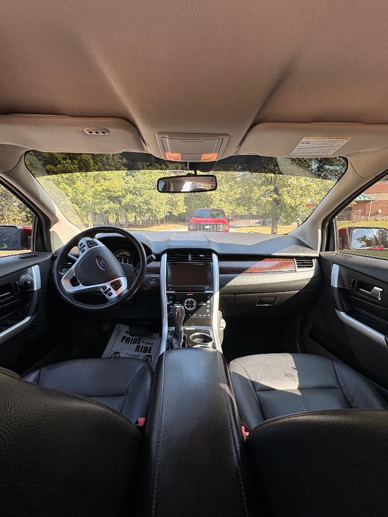 Photo 10