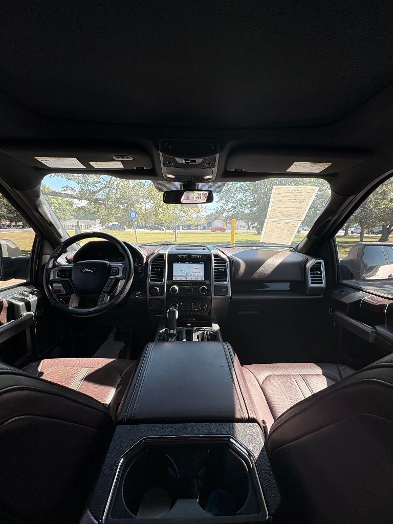 2016 Ford F-150 Platinum - Photo 10